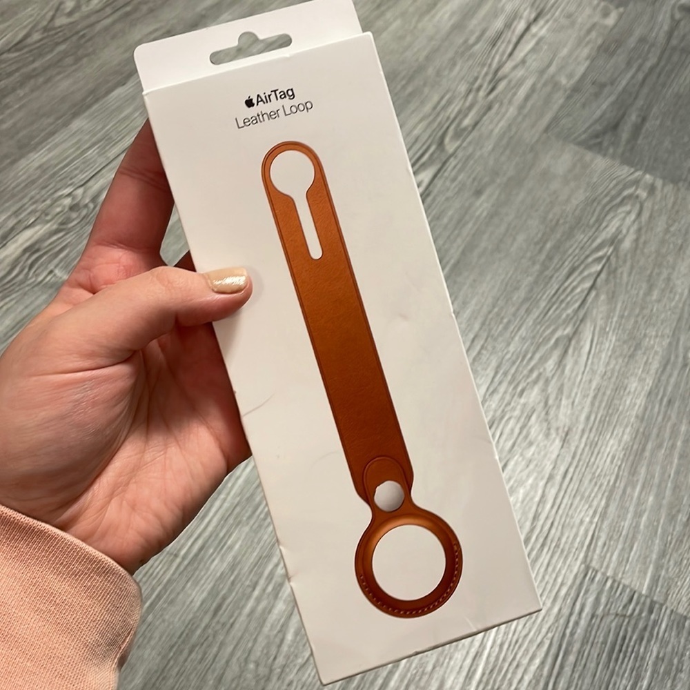 Apple AirTag Leather Loop